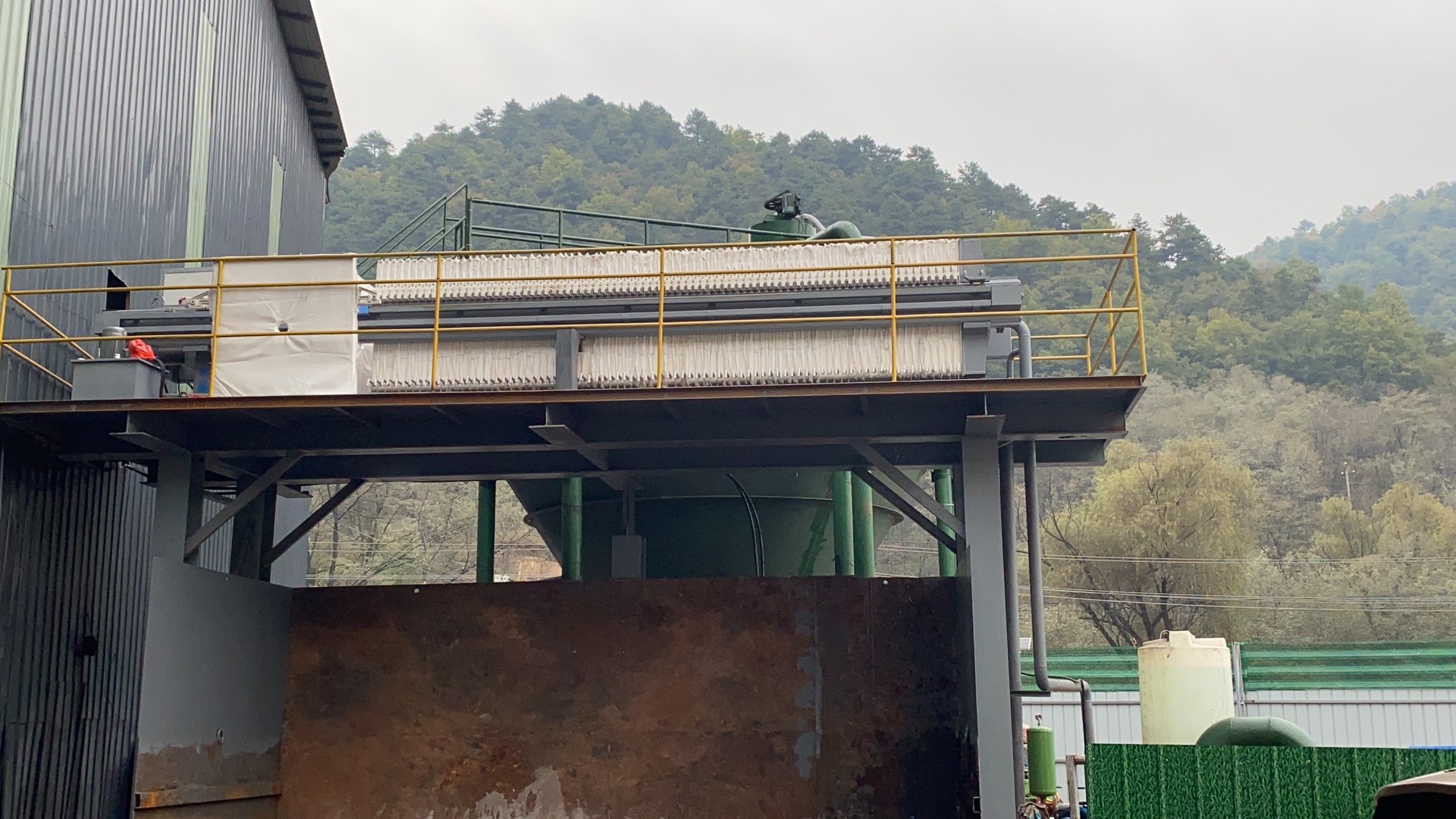 污泥脫水壓濾機(jī)的種類(lèi)